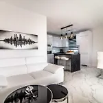 Lejlighed Luxury Queens On Two Floors With A Panoramic Sea View