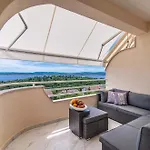 Lejlighed Luxury Queens On Two Floors With A Panoramic Sea View *