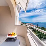 Lejlighed Luxury Queens On Two Floors With A Panoramic Sea View Dramalj