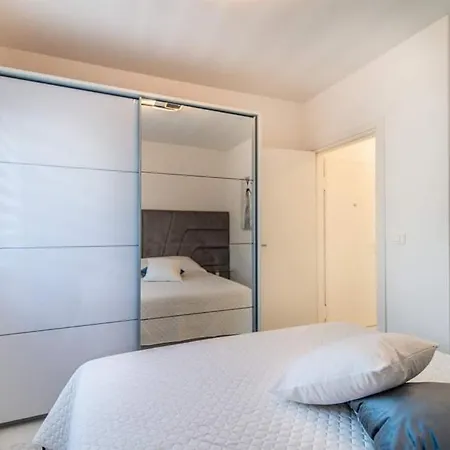 Luxury Queens On Two Floors With A Panoramic Sea View Lejlighed Dramalj