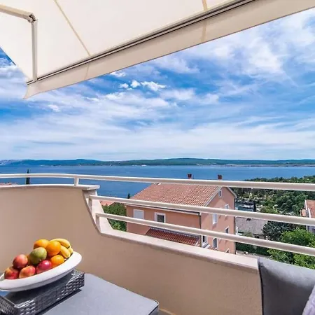 Luxury Queens On Two Floors With A Panoramic Sea View