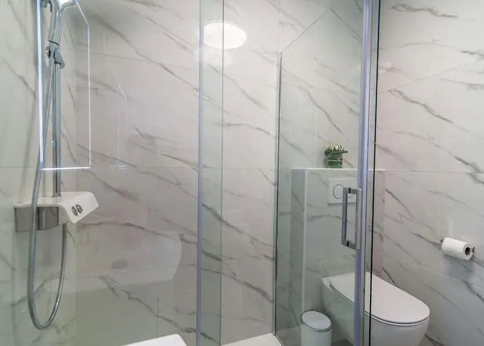 Luxury Queens On Two Floors With A Panoramic Sea View Appartamento *